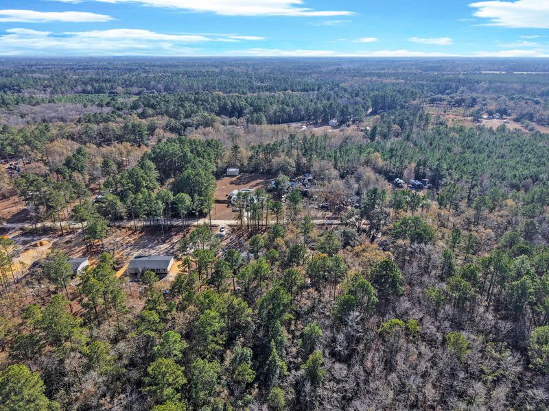 Image 36 of a home in .