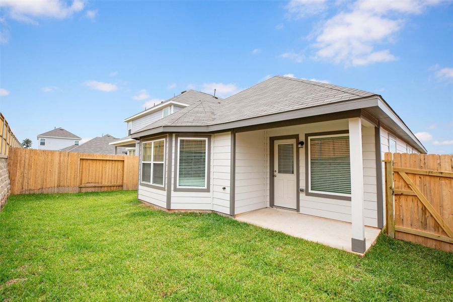 Image 15 of a home in Ridgeland Hills.
