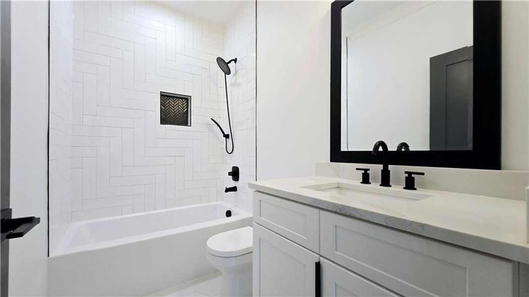 Furnished interior view inside a new home in , Atlanta (Image 53). Furnished interior view inside a new home in , Atlanta (Image 53).