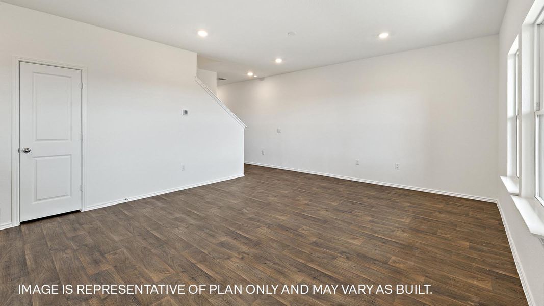 Spacious, unfurnished interior of a new home in Palomino, Manor (Image 15). Spacious, unfurnished interior of a new home in Palomino, Manor (Image 15).