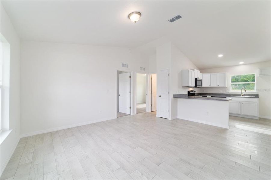 Spacious, unfurnished interior of a new home in , Ocala (Image 38). Spacious, unfurnished interior of a new home in , Ocala (Image 38).