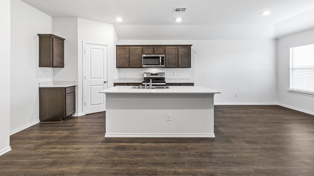 Furnished interior view inside a new home in Stonewyck Farms, Ennis (Image 8).