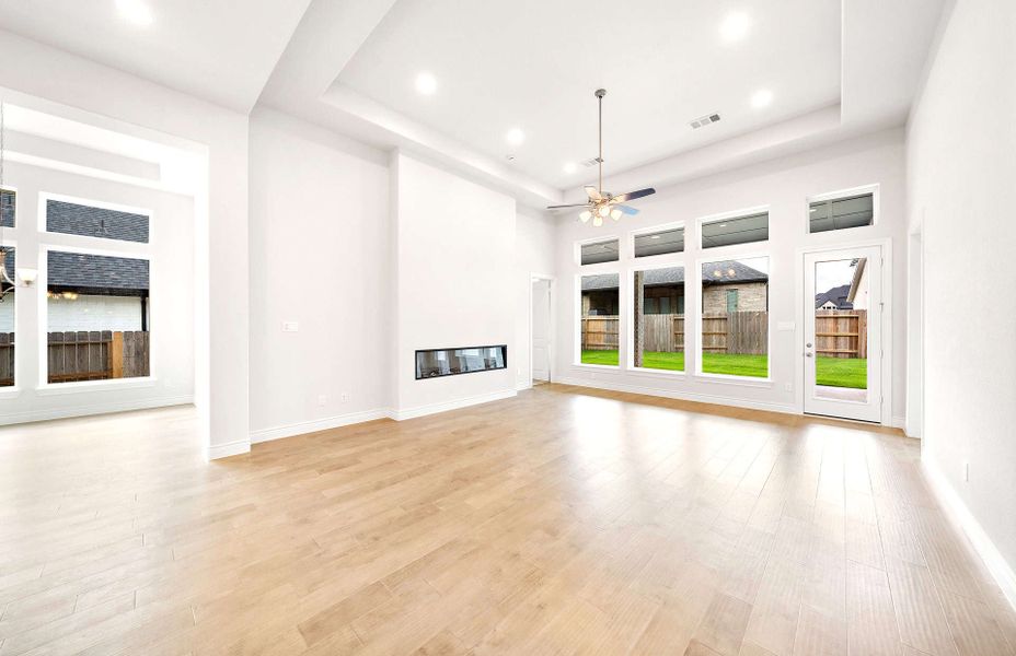 Representative unfurnished interior of a home built from the 3049AU by Ravenna Homes in Audubon 60′, Magnolia (Image 34).