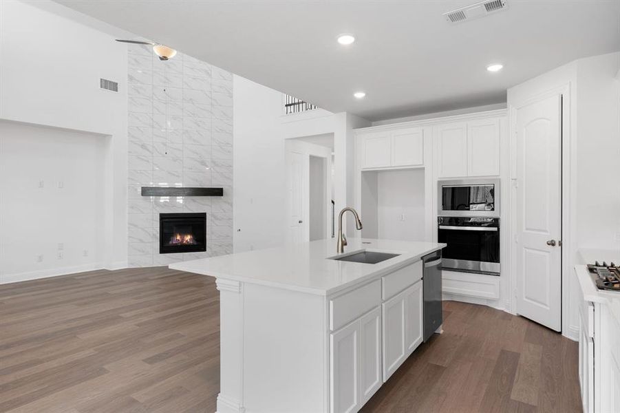 DAL_Hillside Village_ Mineola_608 Limerick Lane (14)