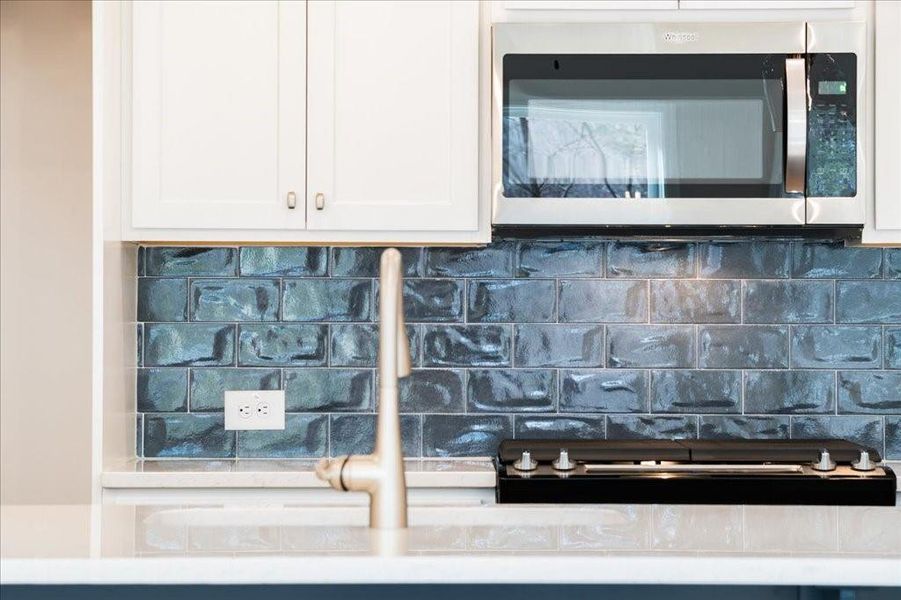 Close-up of interior finishes inside a home in Cherokee Township, Acworth (Image 18).