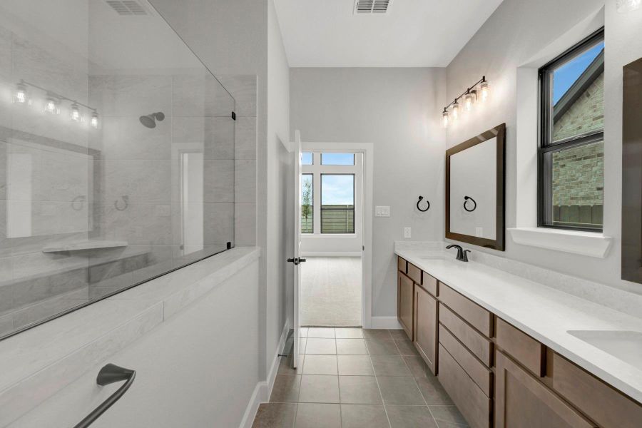 Furnished interior view inside a new home in Pomona 45' Homesites, Manvel (Image 14).