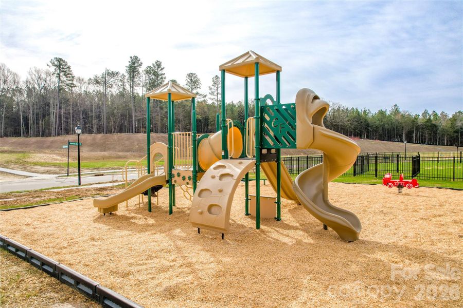 Community amenities in Michaux Gardens, Belmont (Image 39).