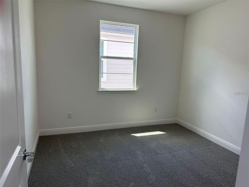 Spacious, unfurnished interior of a new home in , St. Cloud (Image 6).