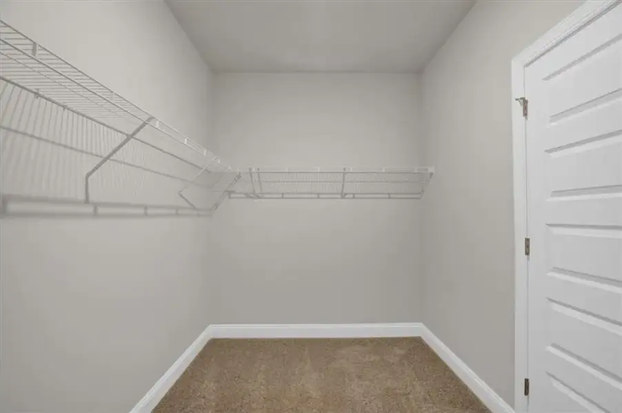 Spacious, unfurnished interior of a new home in Tuscany Hills, Douglasville (Image 22).