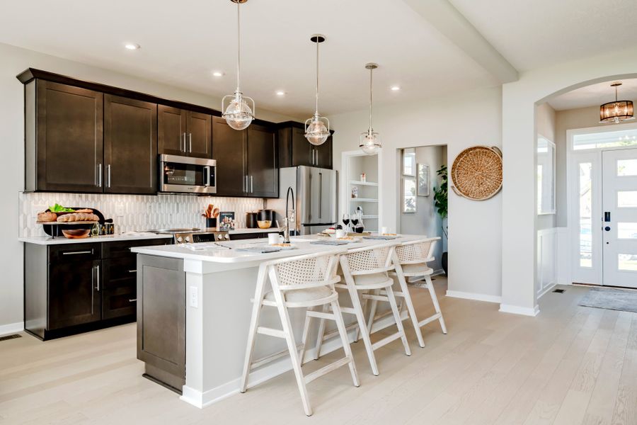Representative furnished interior of a home built from the Avery by Fischer Homes in Twin Lakes, Hoschton (Image 71).