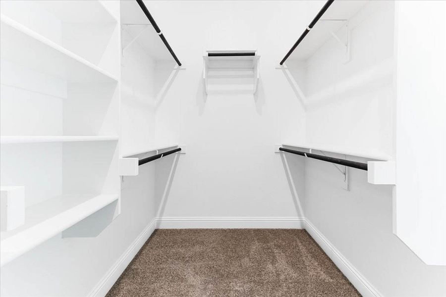 Image 21 of a home in Oaks of North Grove.