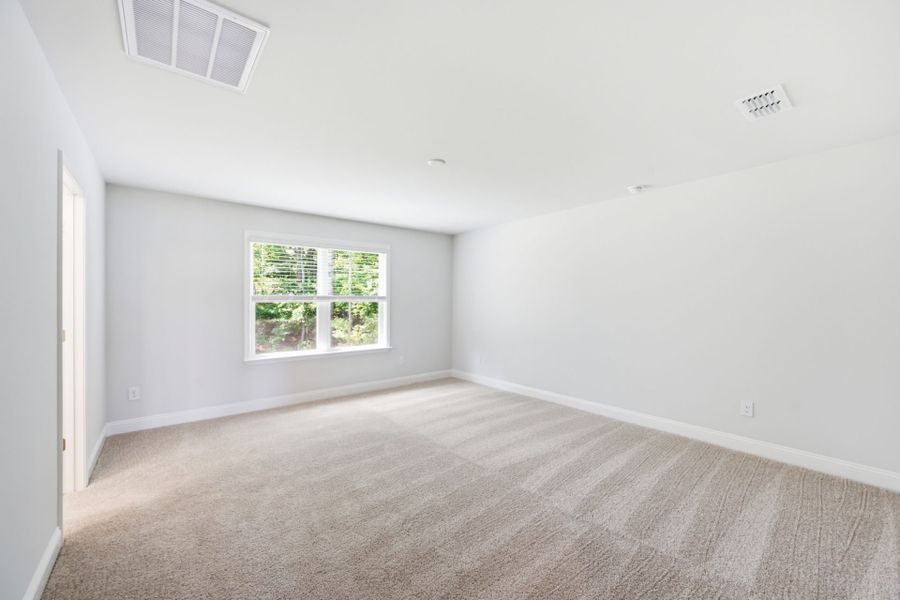 Spacious, unfurnished interior of a new home in Grand Arbor, Blythewood (Image 26). Spacious, unfurnished interior of a new home in Grand Arbor, Blythewood (Image 26).
