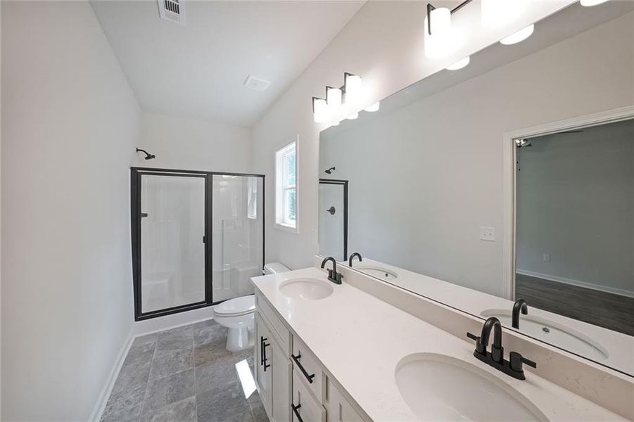 Furnished interior view inside a new home in , Dahlonega (Image 6).