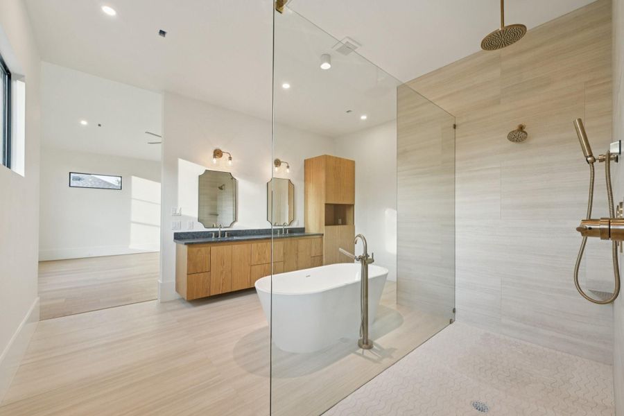 Furnished interior view inside a new home in , Houston (Image 14).