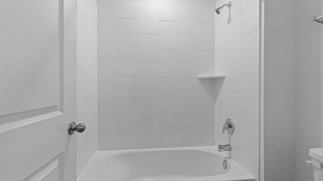 Elevations, exterior/ interior colors, options, available upgrades that require an additional charge, and standard features will vary in each community and subject change without notice. Call for details.