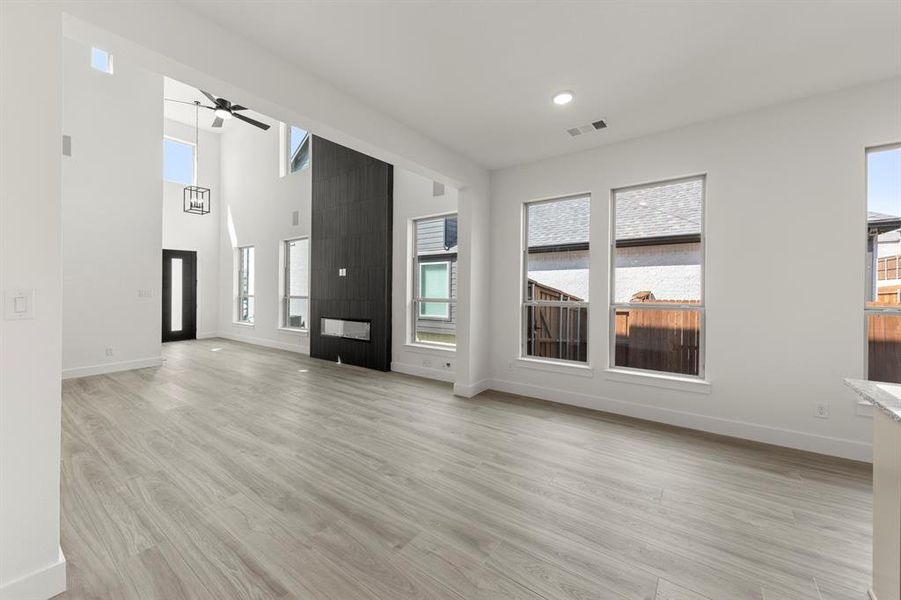 08. 608 Wilderness - Dining