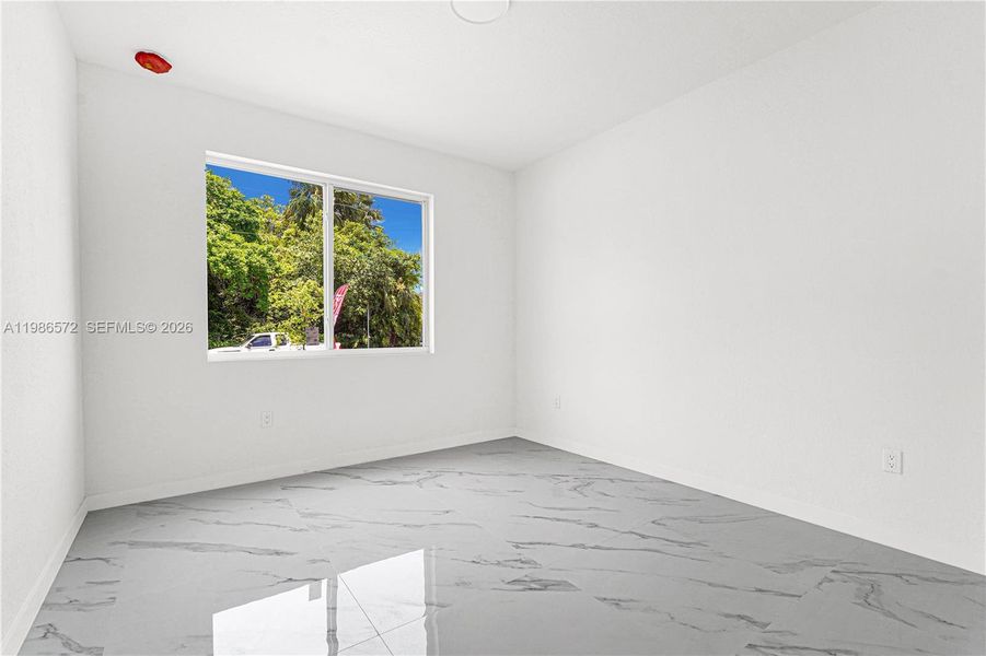 Spacious, unfurnished interior of a new home in , Miami (Image 51).