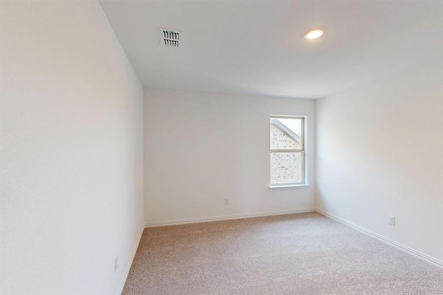 Spacious, unfurnished interior of a new home in Lilybrooke at Legacy Hills, Celina (Image 37). Spacious, unfurnished interior of a new home in Lilybrooke at Legacy Hills, Celina (Image 37).