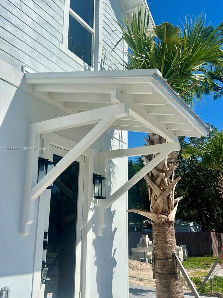 Exterior details and patio area of a home in , Stuart (Image 31).