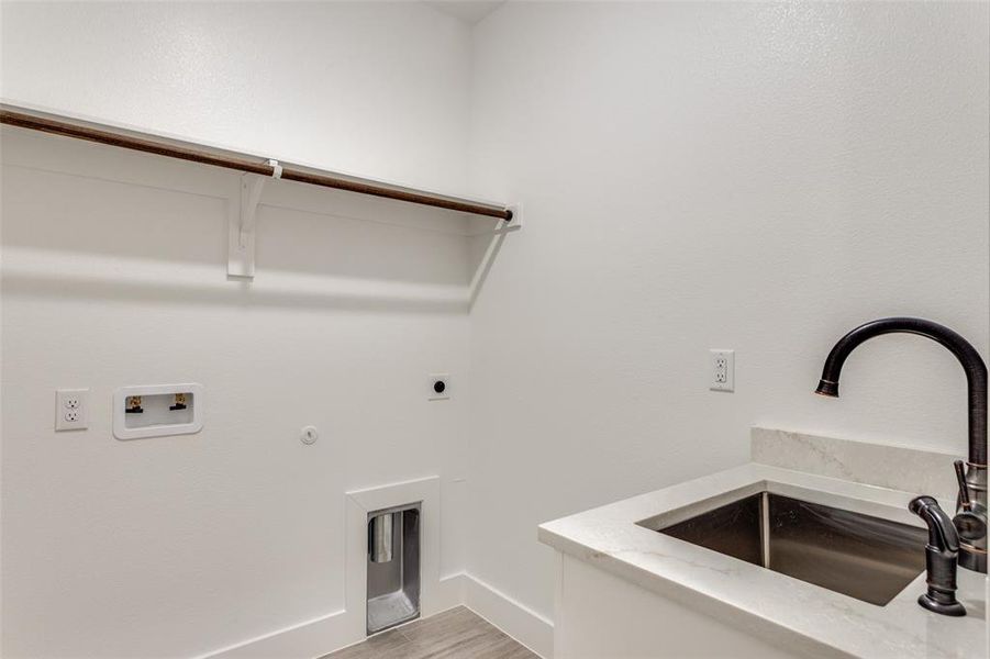 Image 21 of a home in .