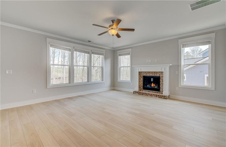 Spacious, unfurnished interior of a new home in Brush Arbor, McDonough (Image 12).