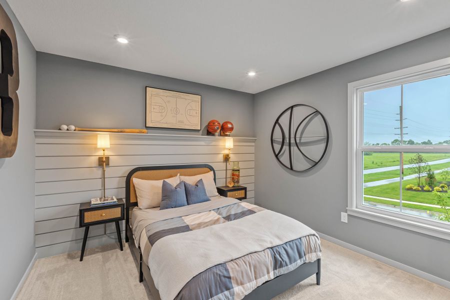 Representative furnished interior of a home built from the Fairfax by Fischer Homes in Bridle Run, Louisville (Image 32).