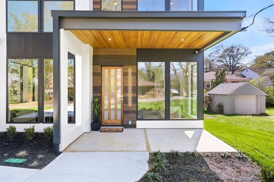Exterior details and patio area of a home in , Atlanta (Image 22).