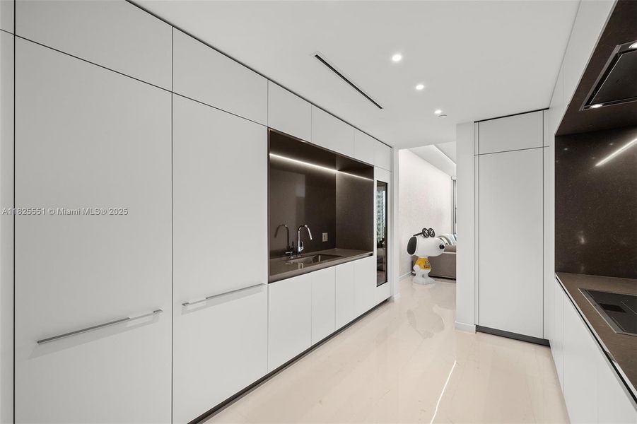 Image 35 of a home in Aston Martin Residences.