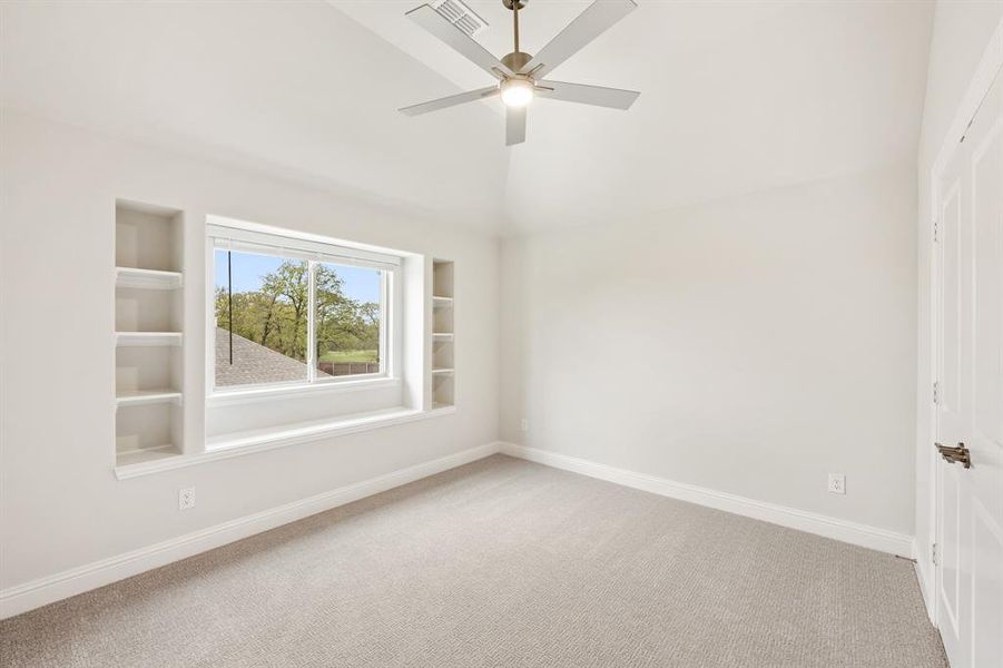 Spacious, unfurnished interior of a new home in Triple Diamond Ranch, Mansfield (Image 21).