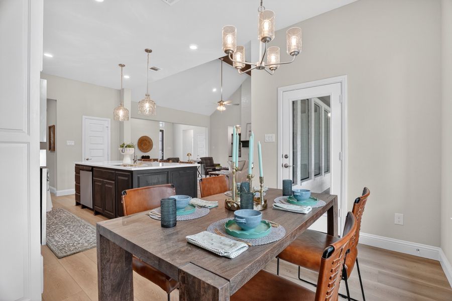 Representative furnished interior of a home built from the Wichita by Cheldan Homes in Arbor Oaks, Boyd (Image 20).
