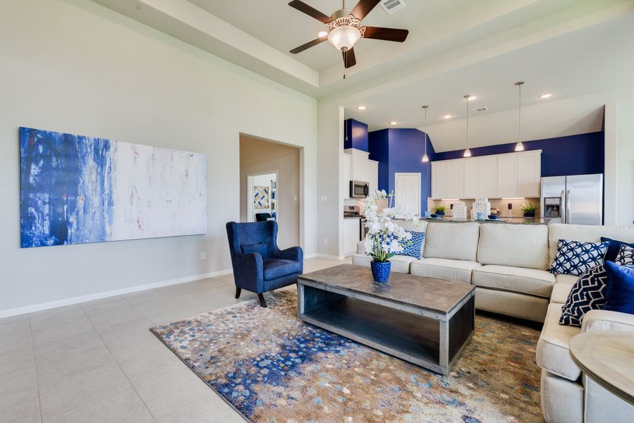 Representative furnished interior of a home built from the Floor Plan 2543 by Colina Homes in Grand Magnolia, Magnolia (Image 7). Representative furnished interior of a home built from the Floor Plan 2543 by Colina Homes in Grand Magnolia, Magnolia (Image 7).