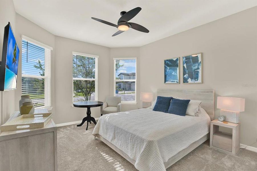 Furnished interior view inside a new home in , Land O' Lakes (Image 7).