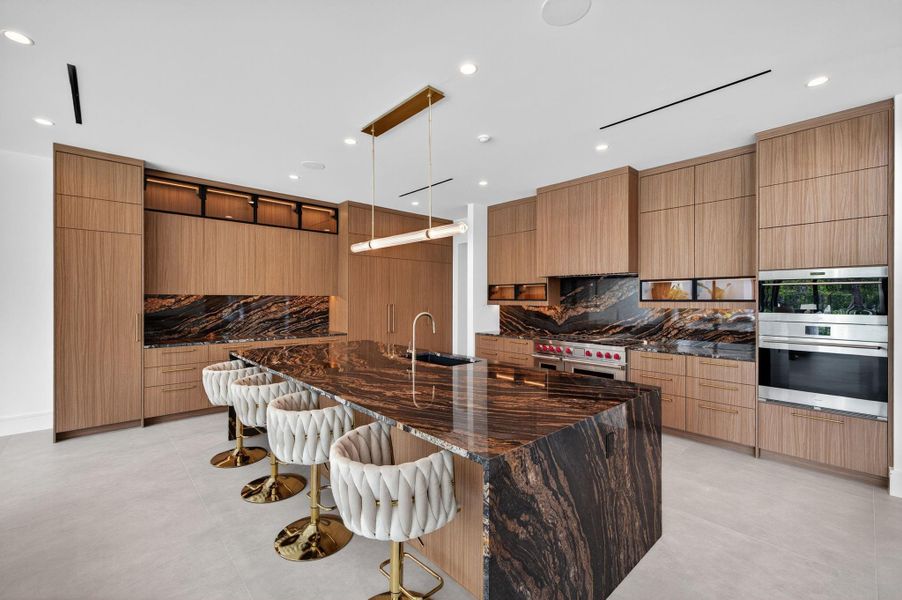 Furnished interior view inside a new home in , Fort Lauderdale (Image 38). Furnished interior view inside a new home in , Fort Lauderdale (Image 38).