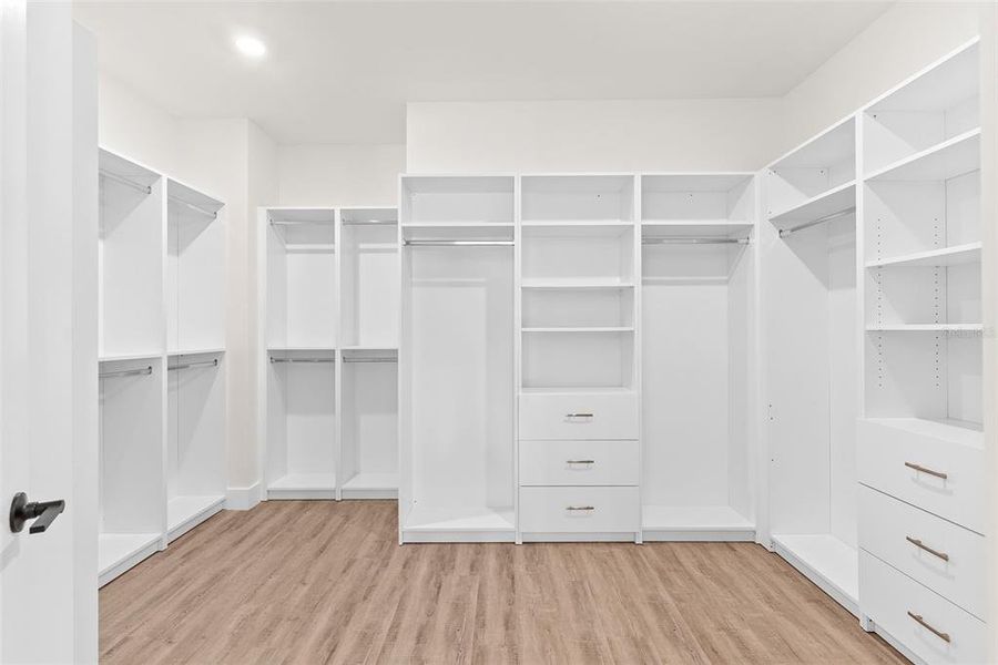 Spacious, unfurnished interior of a new home in , Tampa (Image 37). Spacious, unfurnished interior of a new home in , Tampa (Image 37).