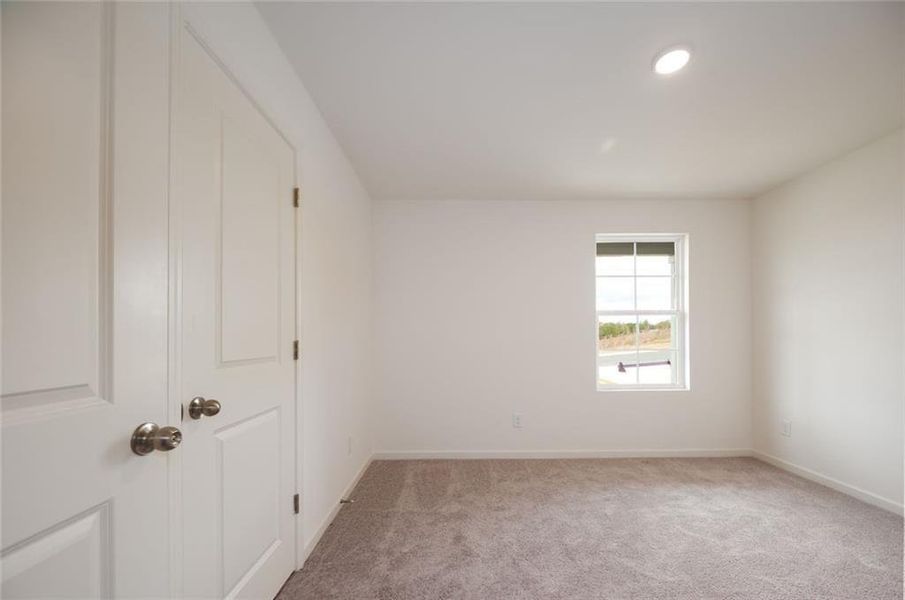 Spacious, unfurnished interior of a new home in Shallow Creek, Hogansville (Image 20). Spacious, unfurnished interior of a new home in Shallow Creek, Hogansville (Image 20).