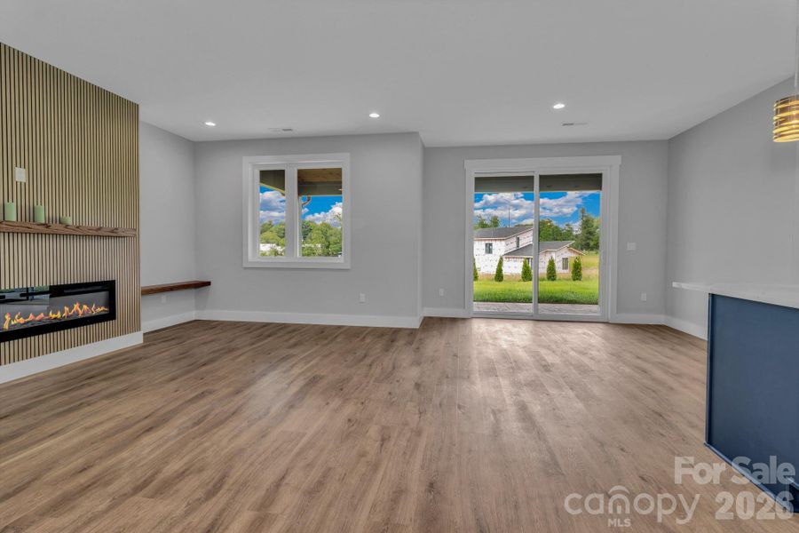 Spacious, unfurnished interior of a new home in , Asheville (Image 35).