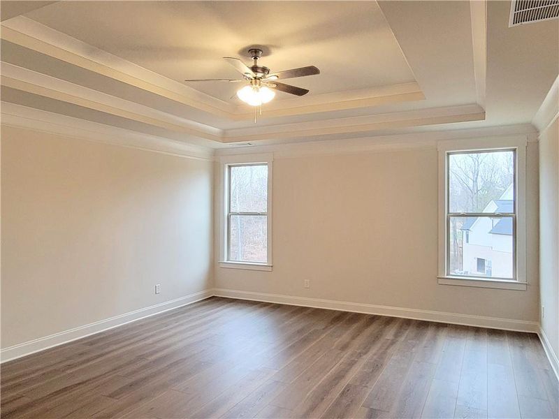 Spacious, unfurnished interior of a new home in , Jefferson (Image 14).