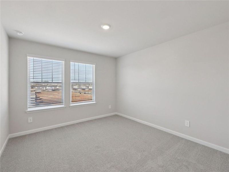 Spacious, unfurnished interior of a new home in , Lawrenceville (Image 17).