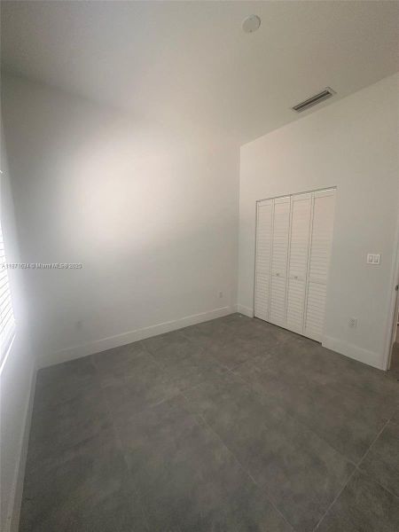 Spacious, unfurnished interior of a new home in , Fort Lauderdale (Image 10). Spacious, unfurnished interior of a new home in , Fort Lauderdale (Image 10).