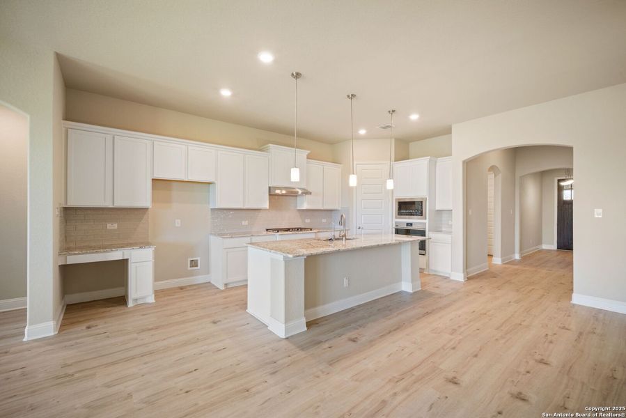 Image 28 of a home in Annabelle Ranch. Image 28 of a home in Annabelle Ranch.