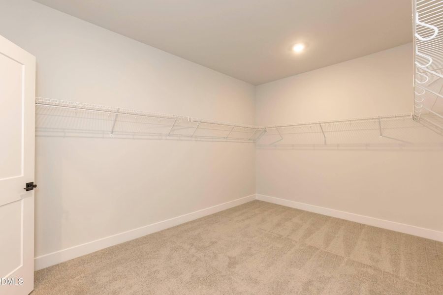 Primary Closet 01