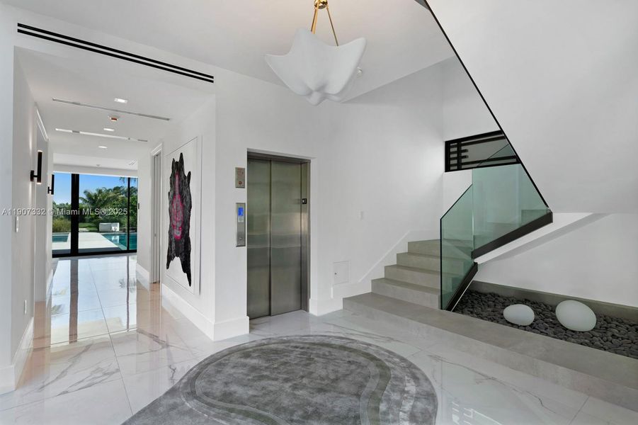 Furnished interior view inside a new home in , Miami Beach (Image 66). Furnished interior view inside a new home in , Miami Beach (Image 66).