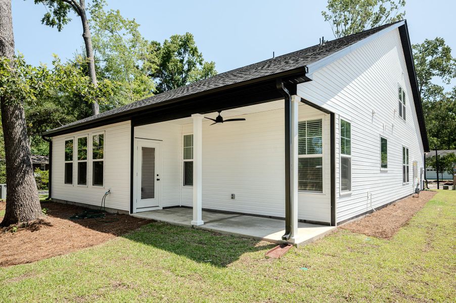 Exterior details and patio area of a home in Indigo Place, North Charleston (Image 4).