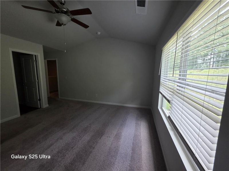 Spacious, unfurnished interior of a new home in , Grayson (Image 24).