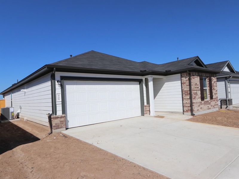 Exterior details and patio area of a home in Marble Creek Crossing, Austin (Image 2).