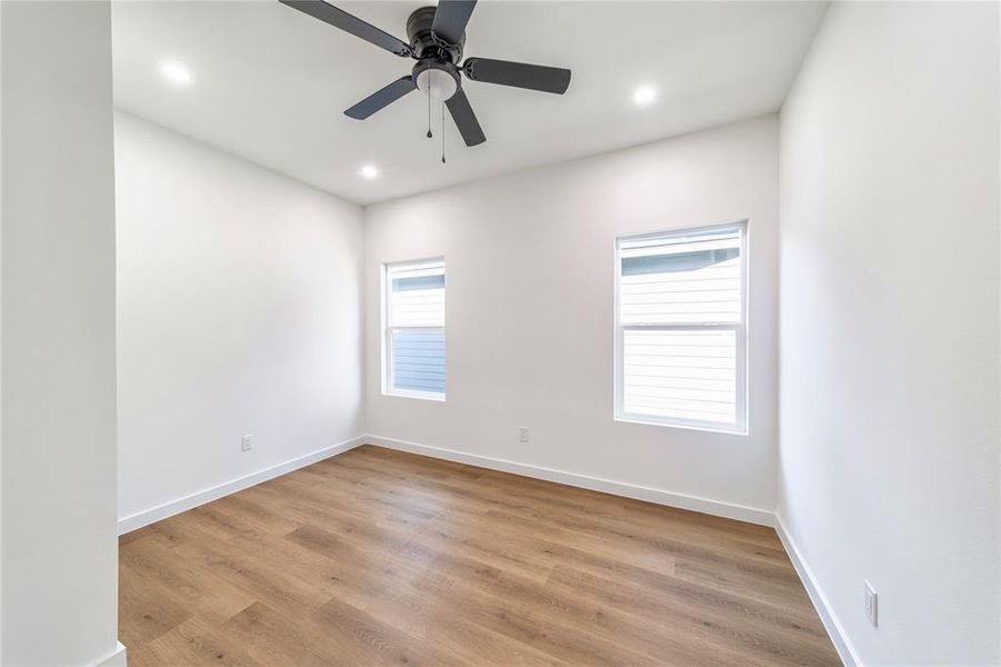 Spacious, unfurnished interior of a new home in , Dallas (Image 17).