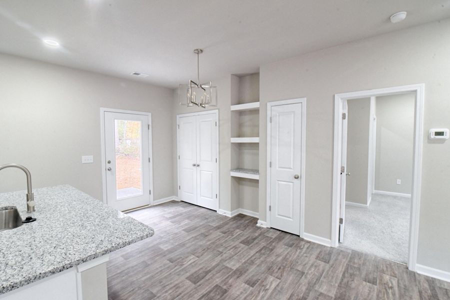 Image 16 of a home in .