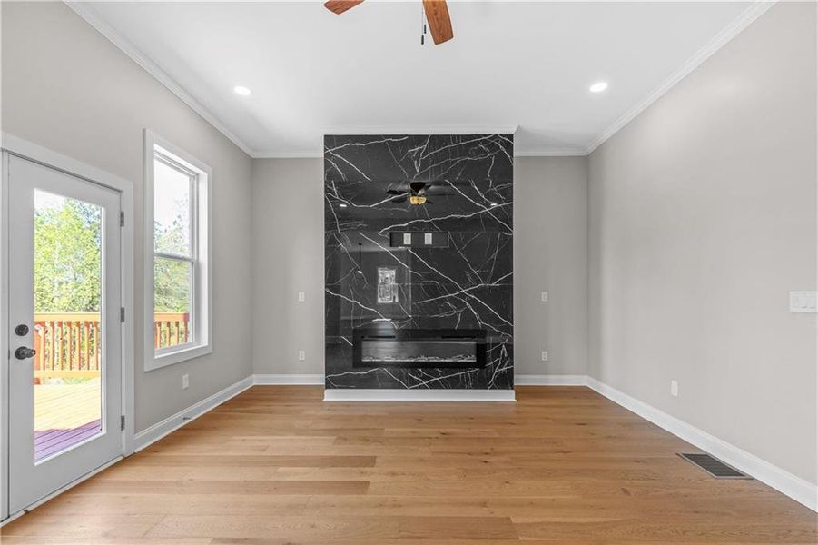 Spacious, unfurnished interior of a new home in , Atlanta (Image 48).