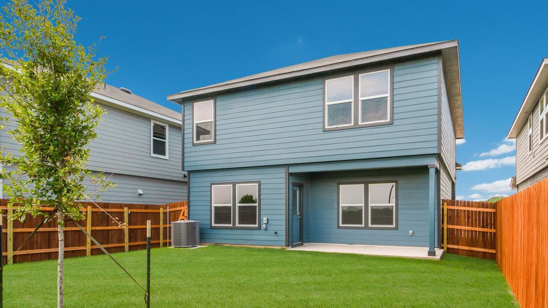 Representative exterior details of a home built from the The Grace by D.R. Horton in Watermill, Uhland (Image 3).
