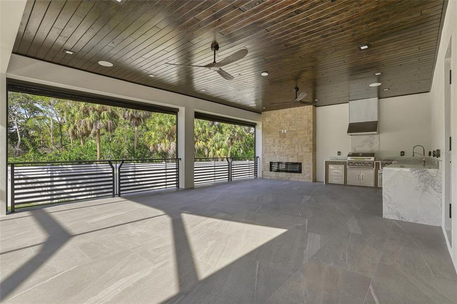 Exterior details and patio area of a home in , Tampa (Image 34).